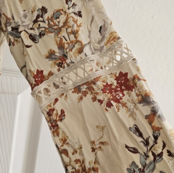 WAYF MINI DRESS - Picture 8 of 9